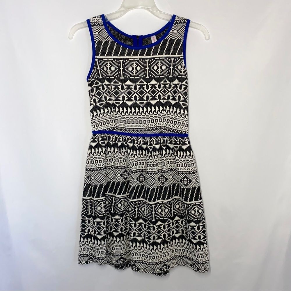 Xhilaration black/white tribal print dress